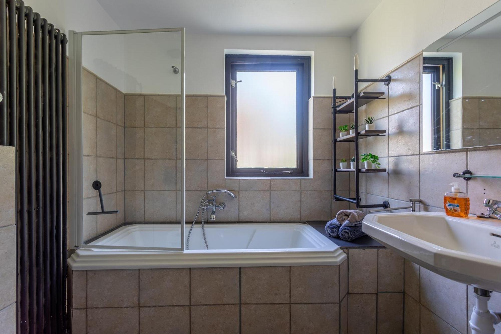 La Casa Pacha Mama Sauna En Hottub Ewijk Luaran gambar